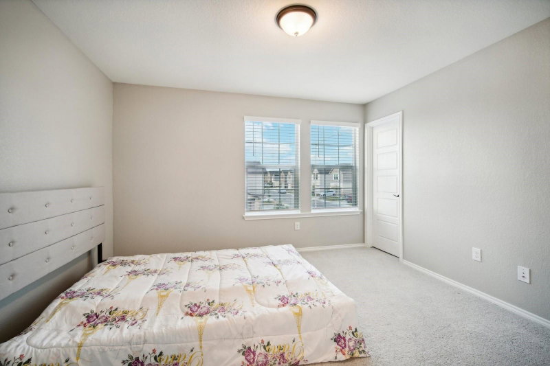 Property photo 33