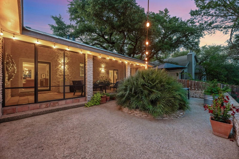Property photo 32
