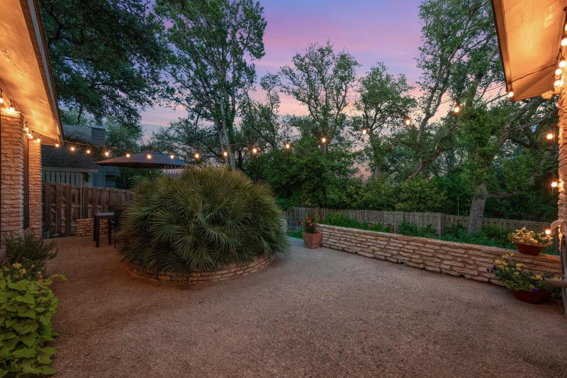 Property photo 33