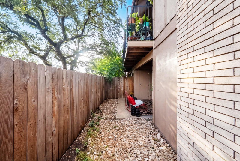 Property photo 25