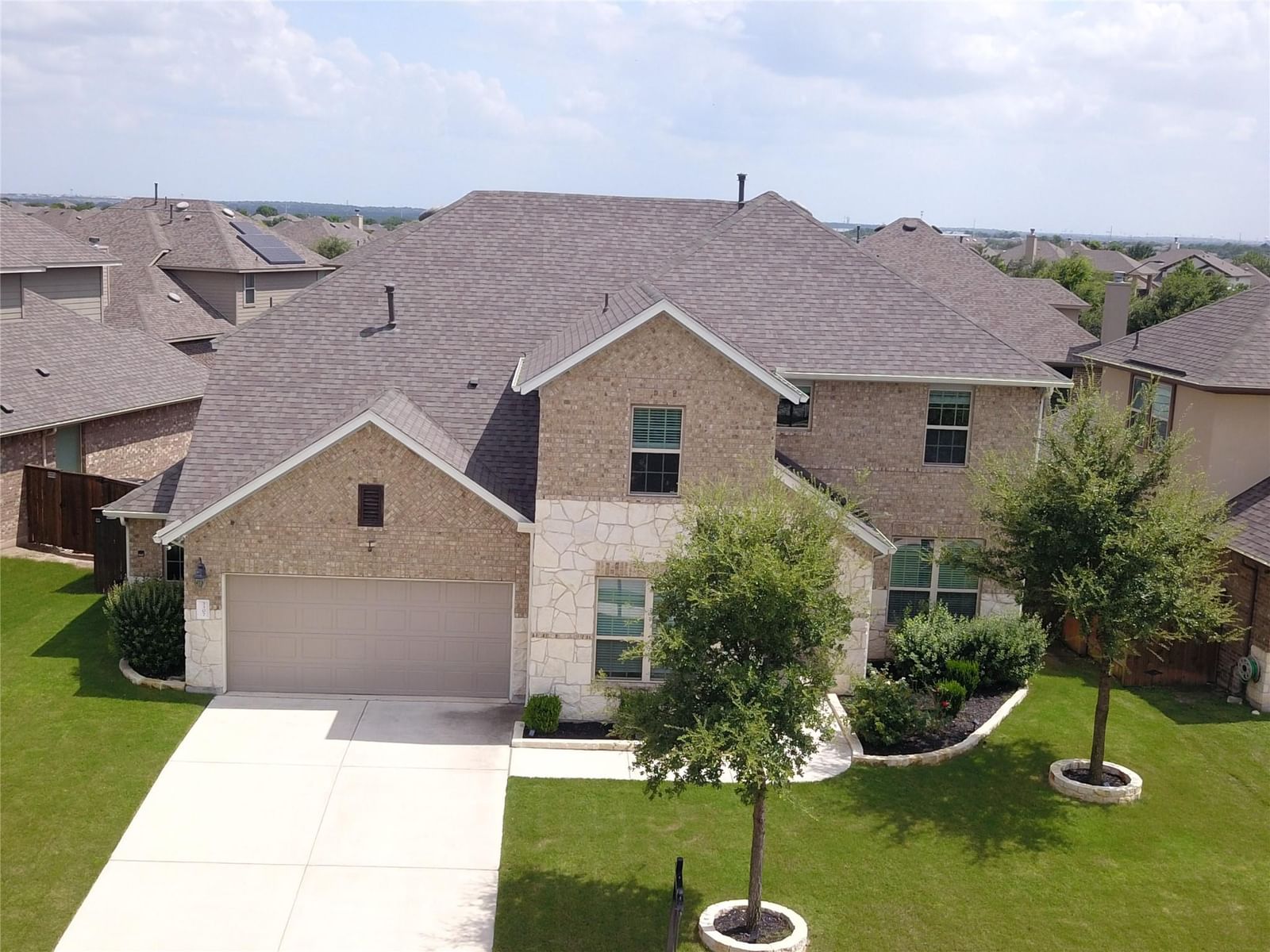 3307 Columbus WAY - Photo 1