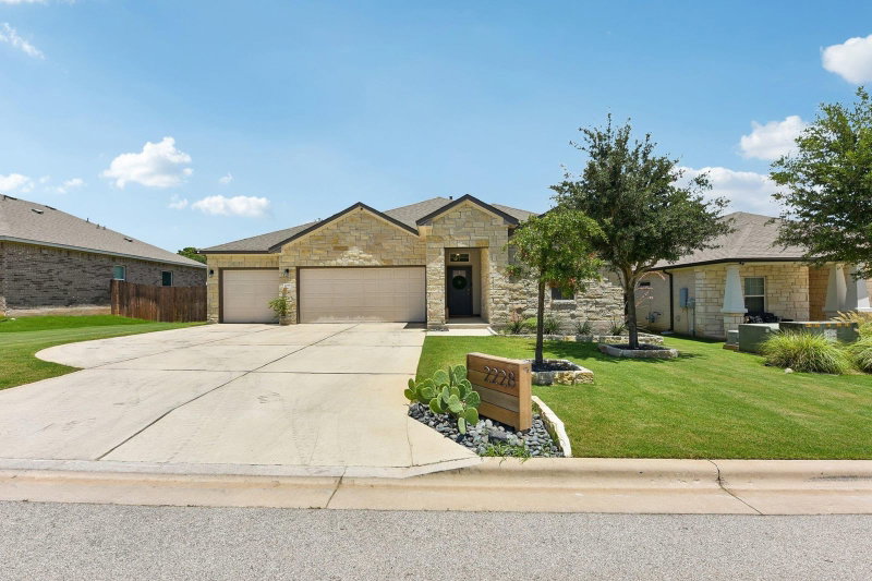 Property photo 23