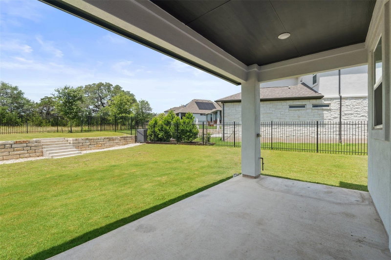 Property photo 31