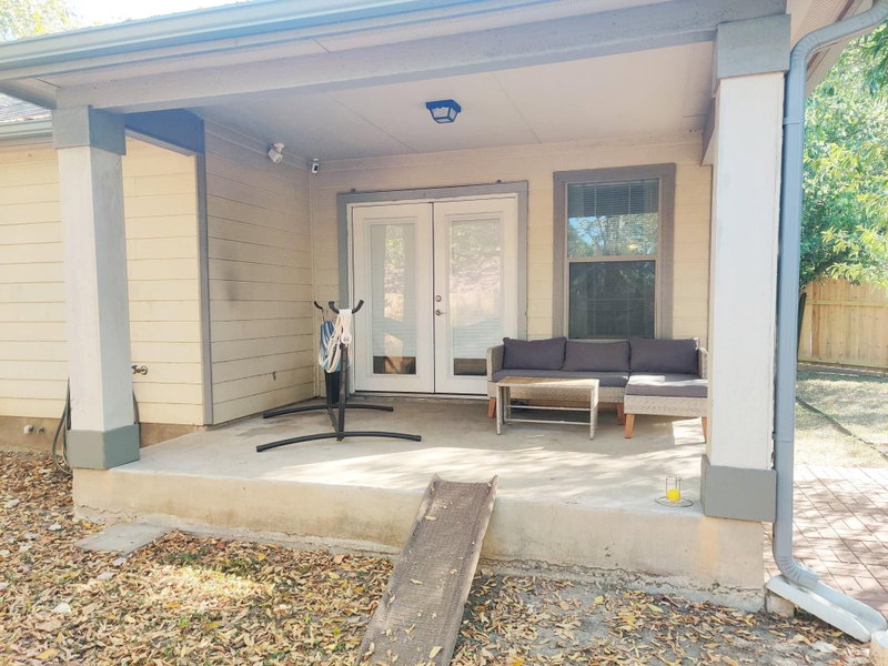 Property photo 38