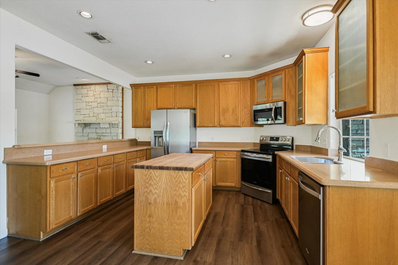 Property photo 9