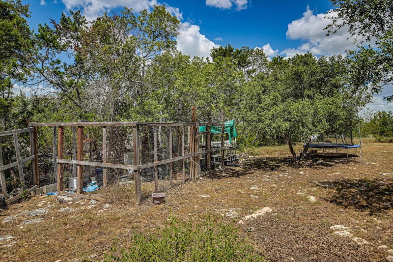 Property photo 22