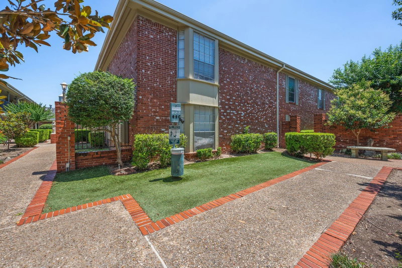 Property photo 24