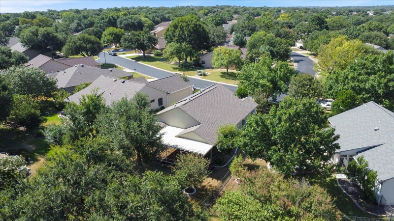Property photo 38