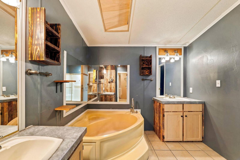 Property photo 23