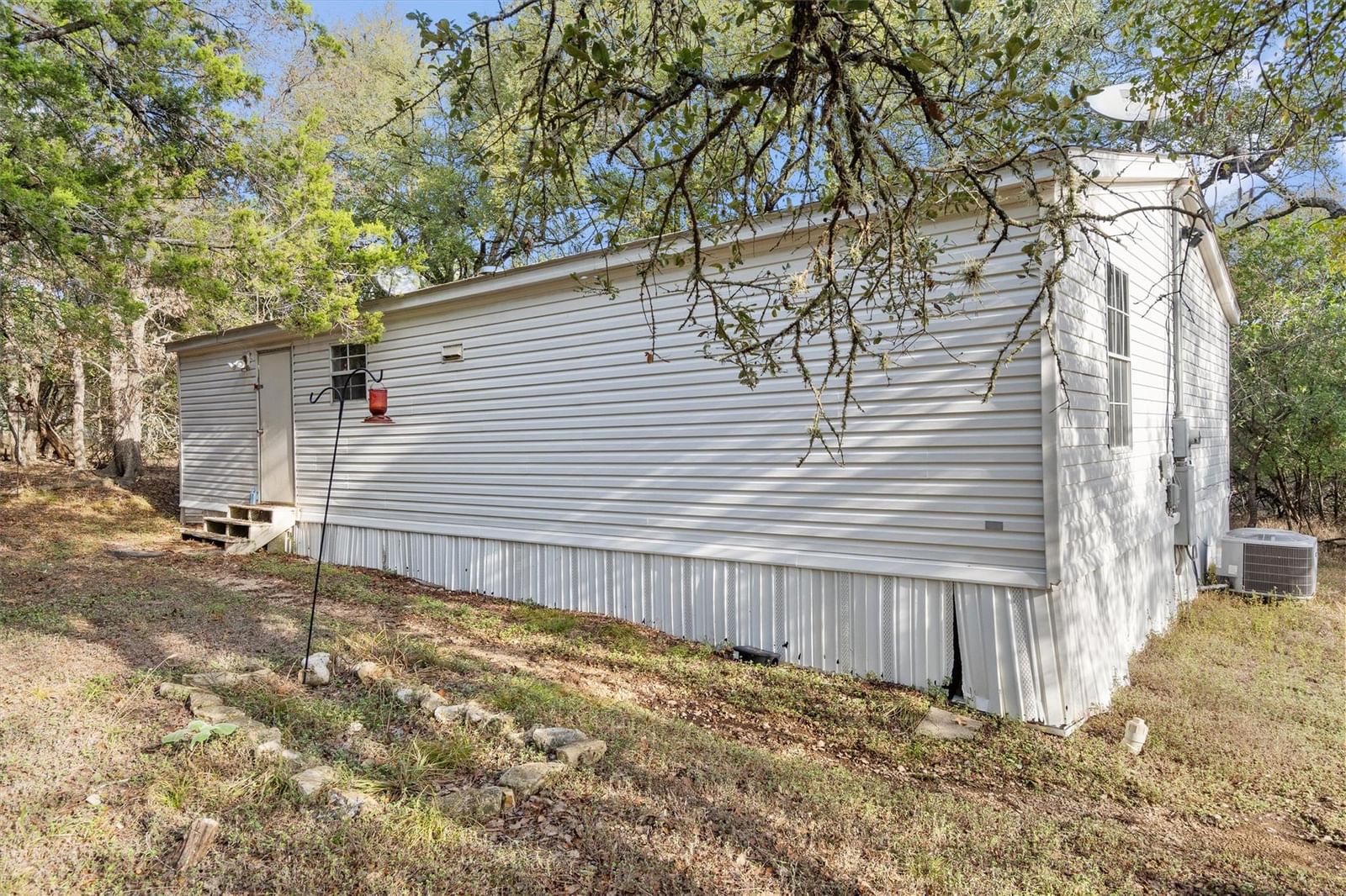 743 Oak MDWS - Photo 1