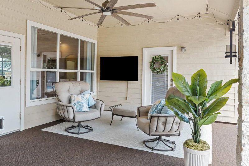 Property photo 28