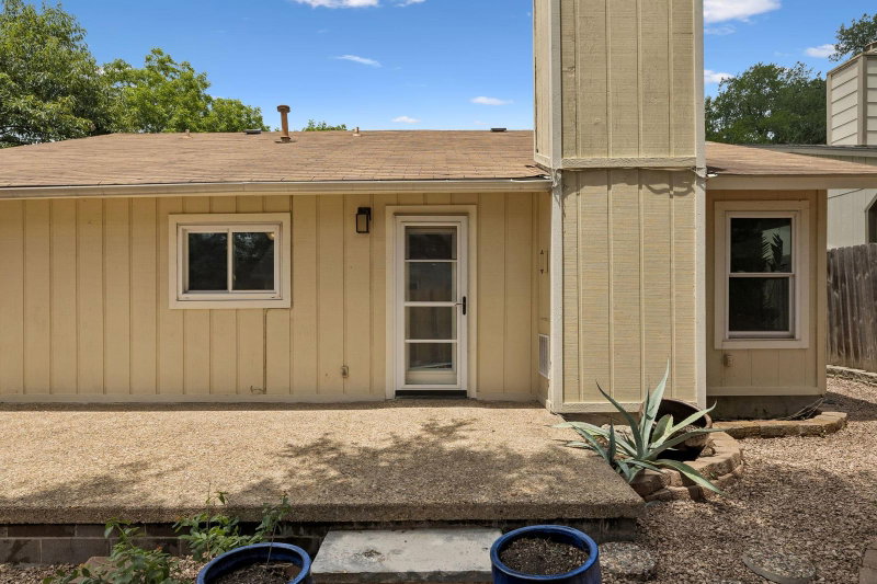 Property photo 34
