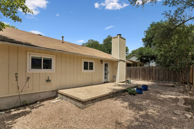 Property photo 35