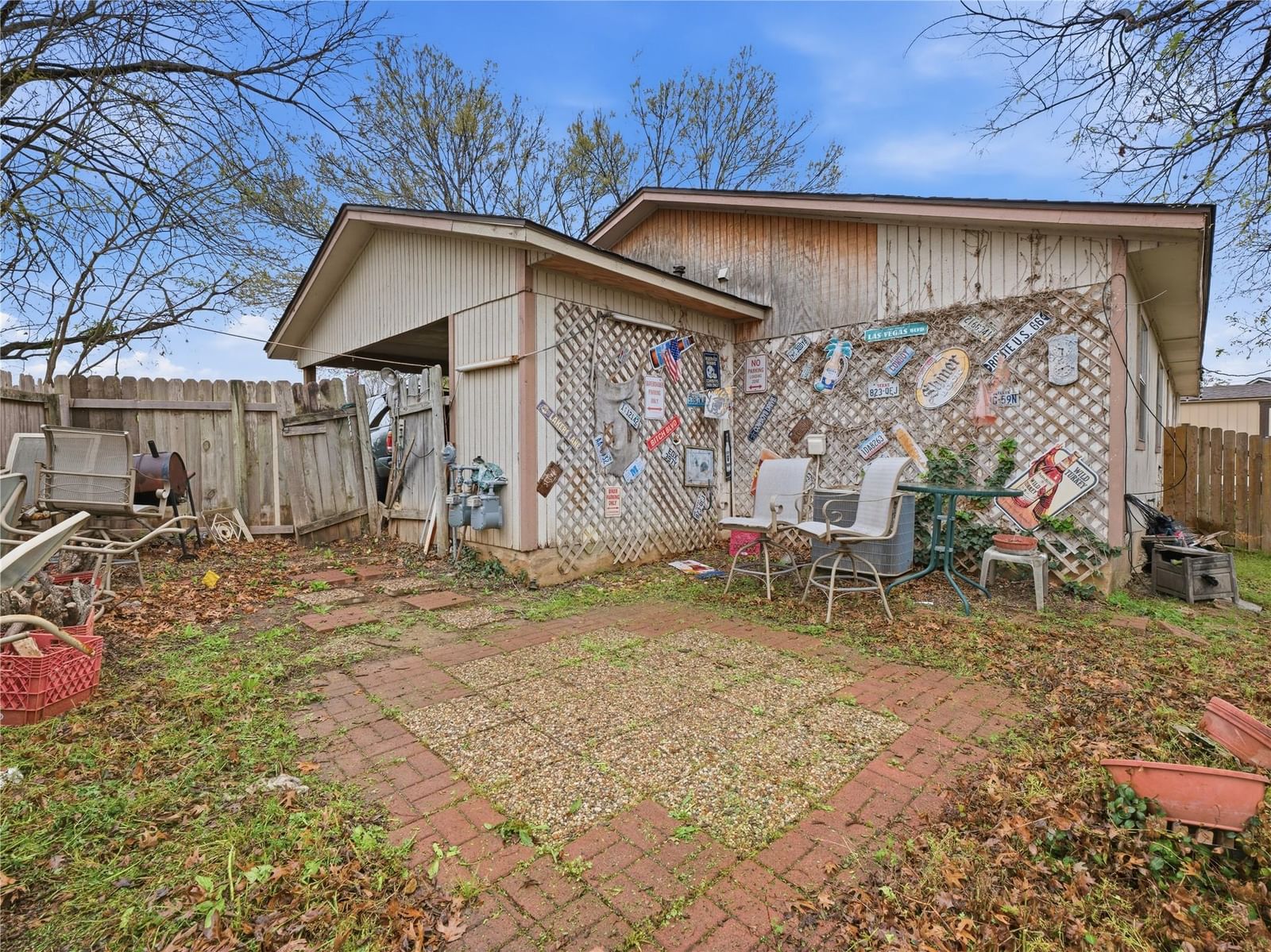 Photo 19