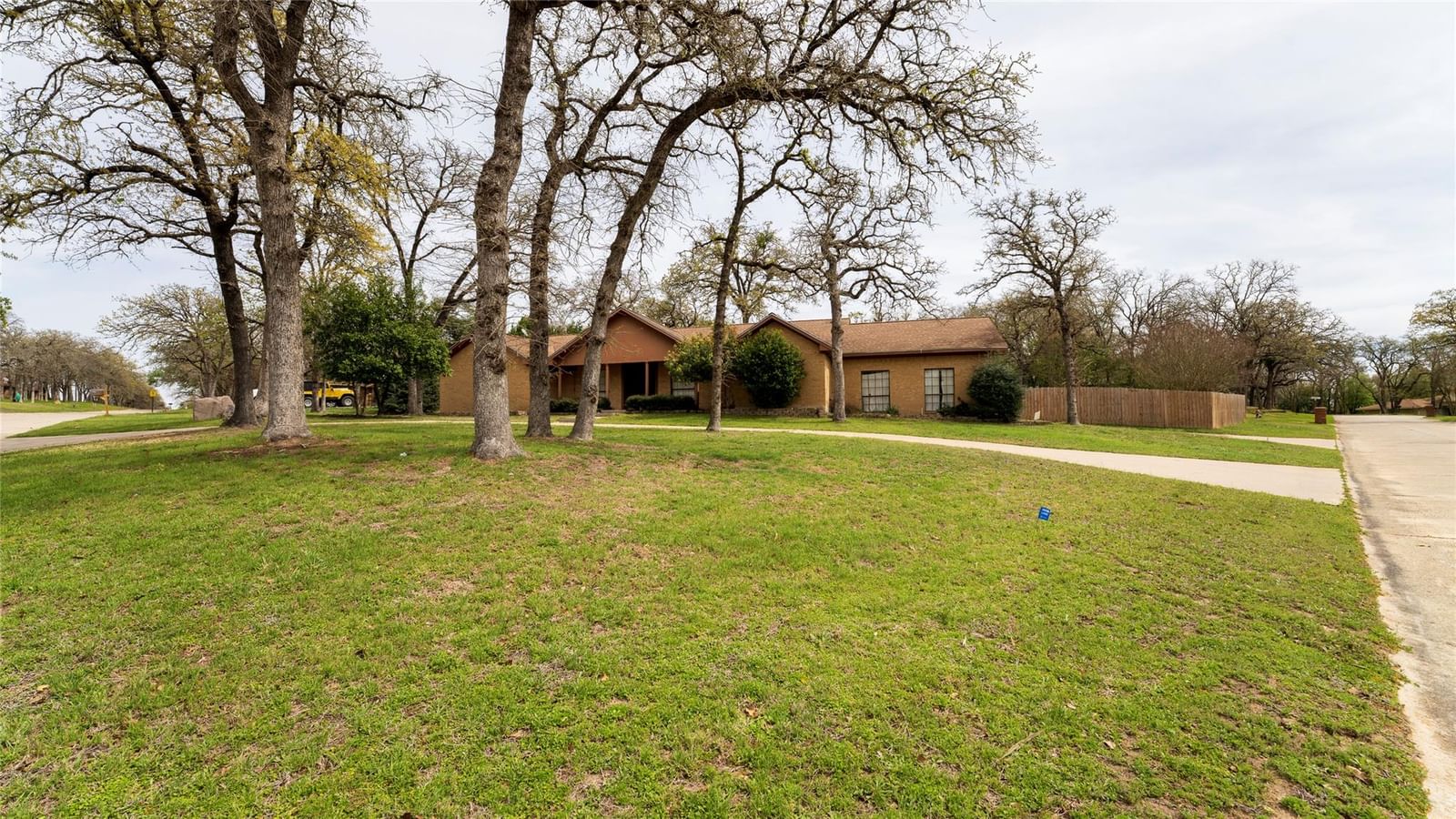2105 Yokley RD - Photo 1