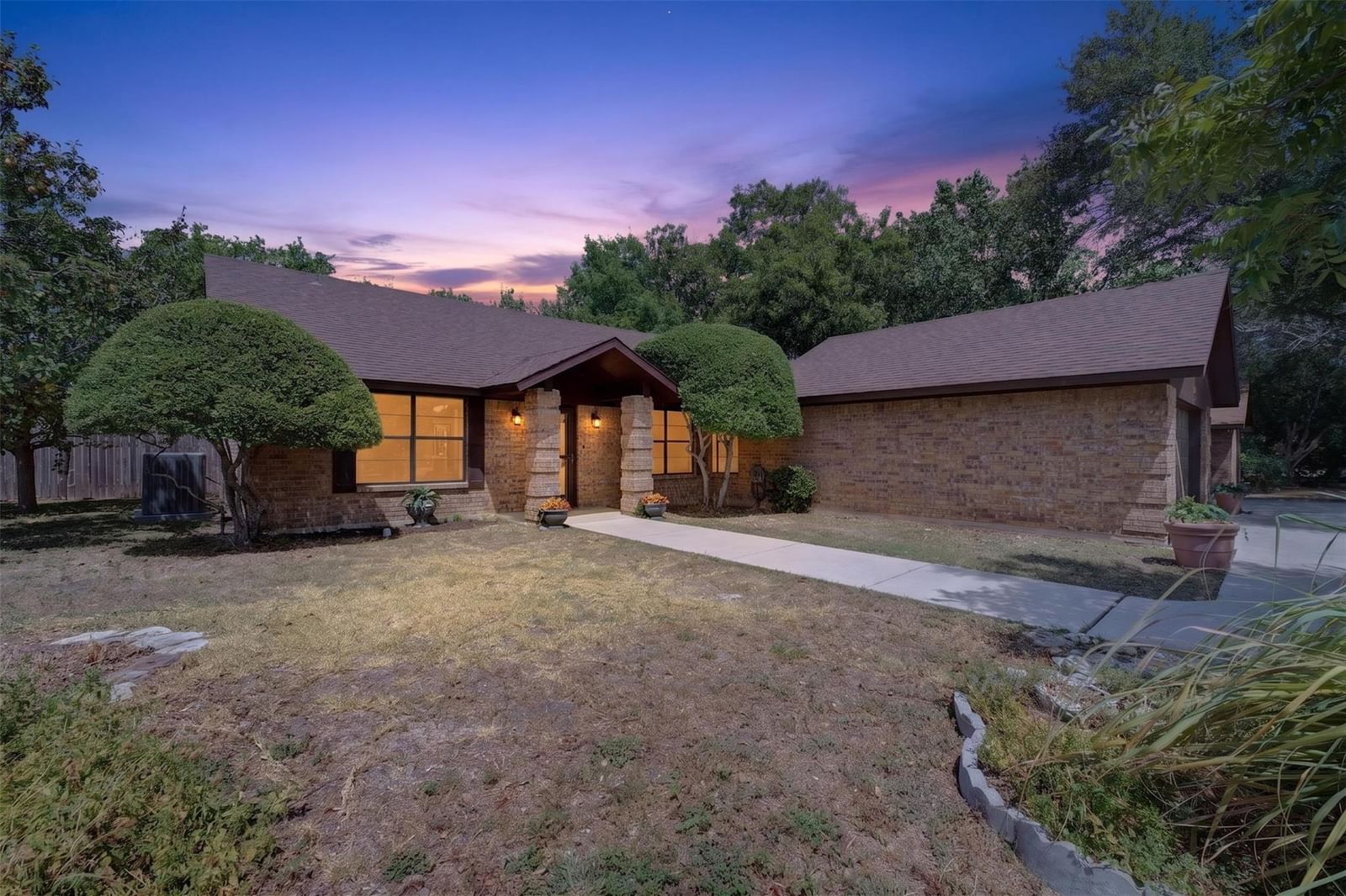 605 Bream CIR - Photo 1
