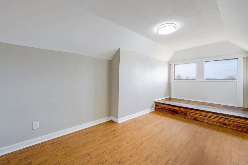 Property photo 36