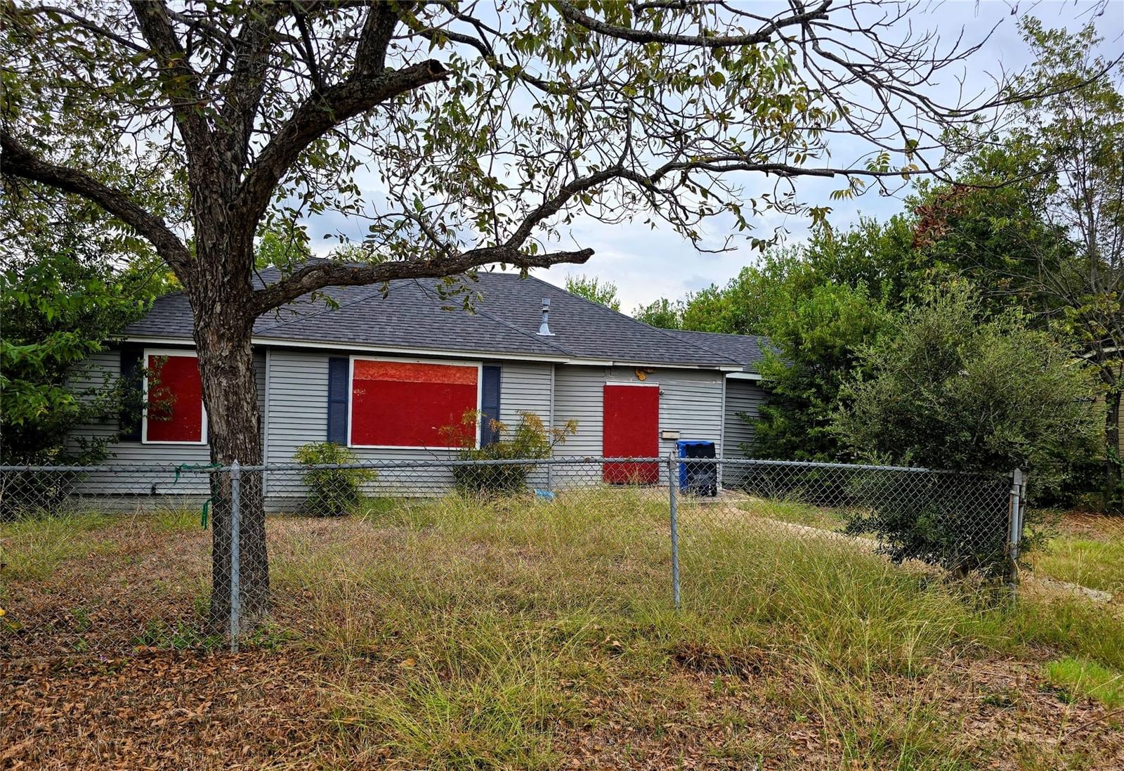914 Porter ST - Photo 1