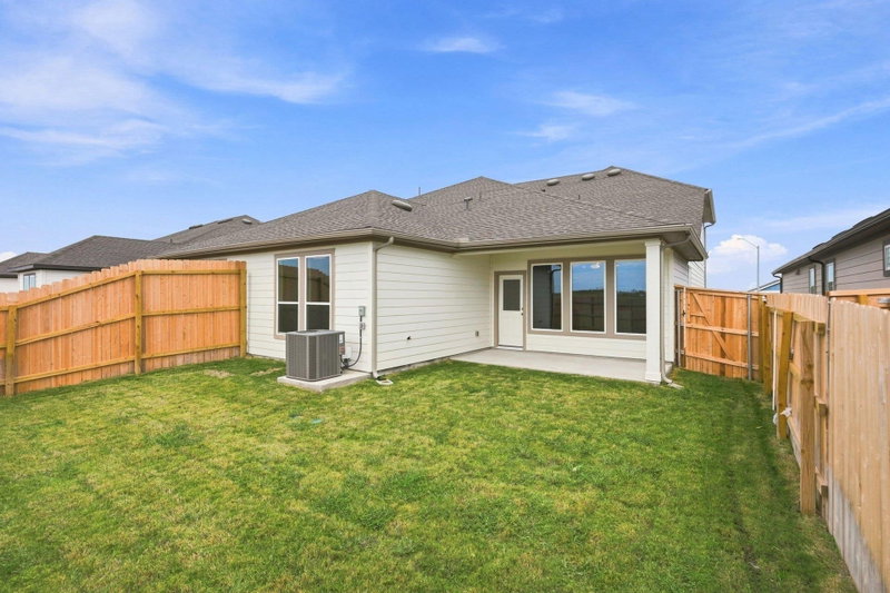 Property photo 30