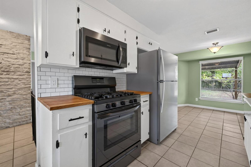 Property photo 23