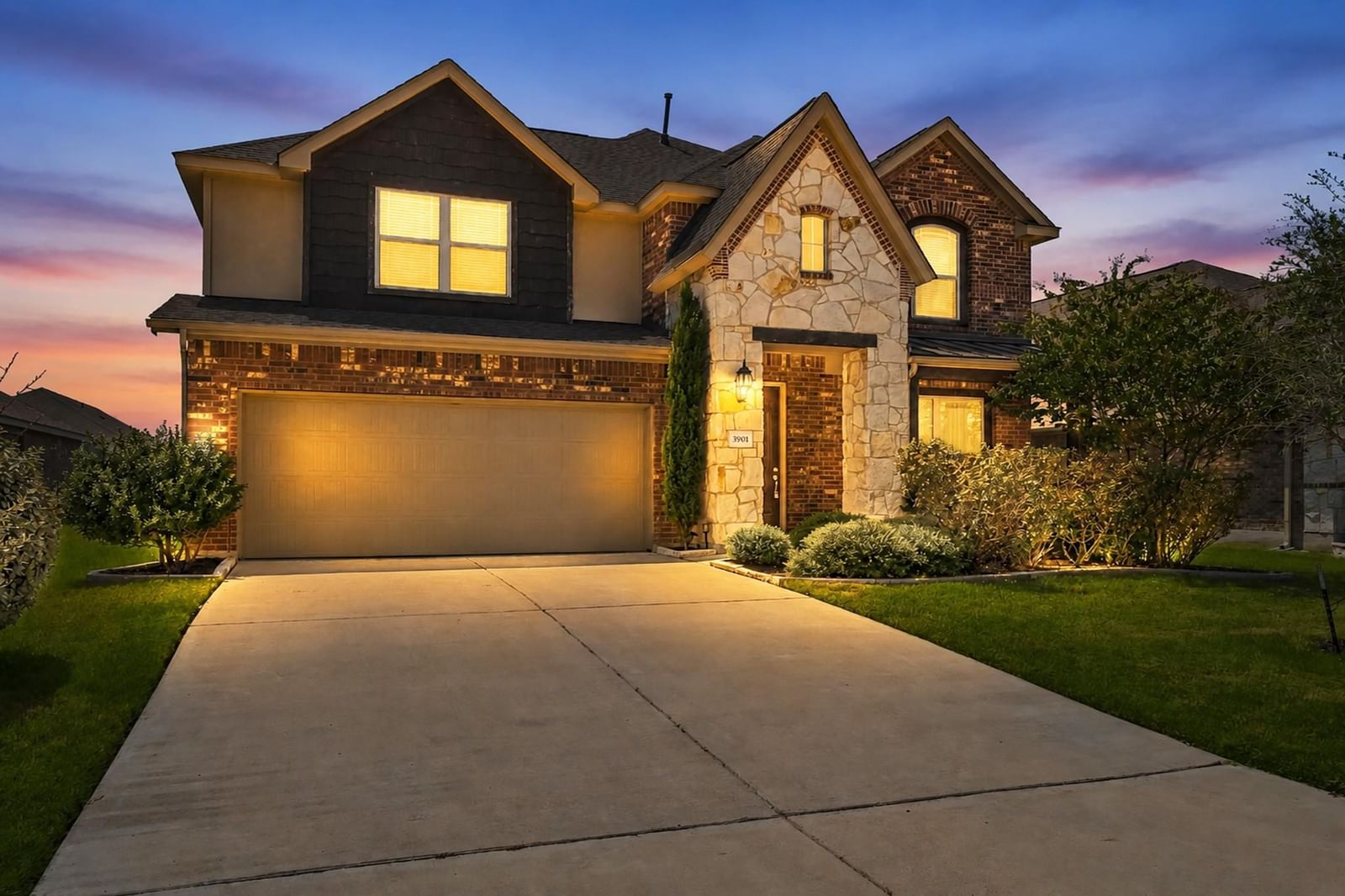 3901 Eland DR - Photo 1