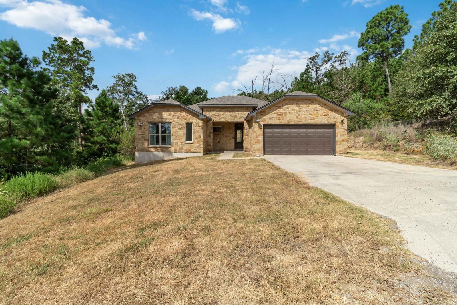 106 Kaapahu DR - Photo 1