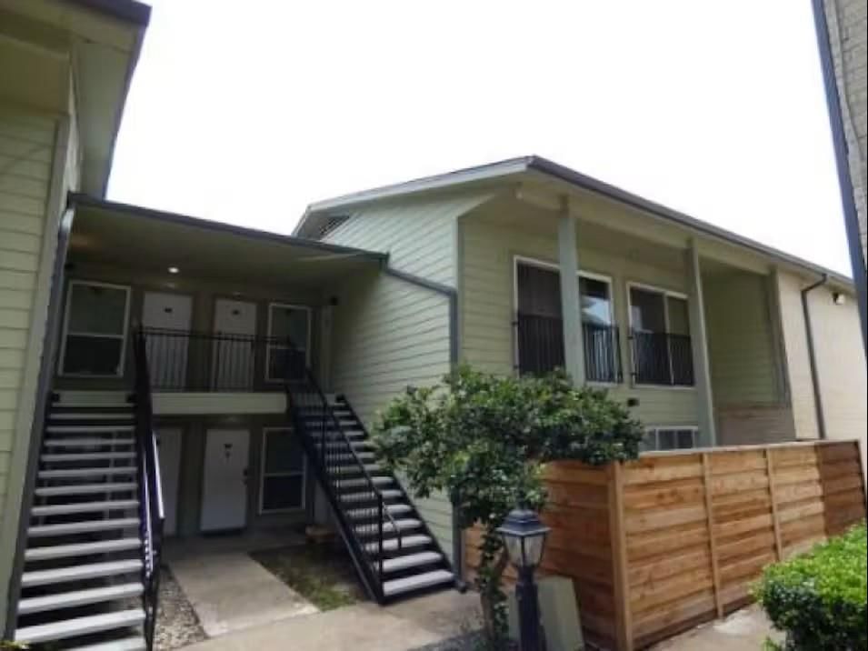 2124 Burton DR #263 - Photo 1