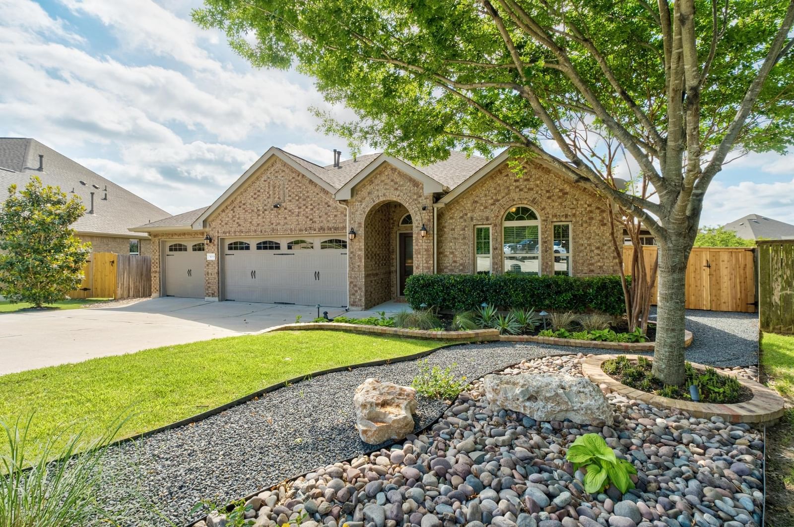 5033 Yucca Bloom DR - Photo 1