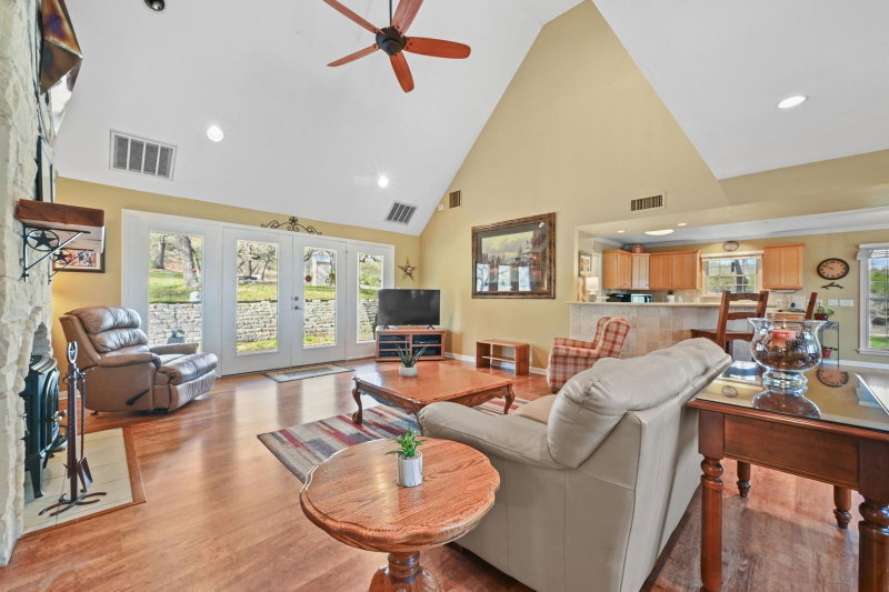 Property photo 15