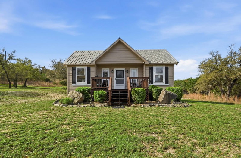Property photo 37