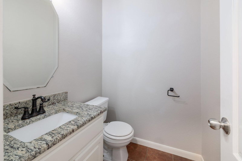 Property photo 28