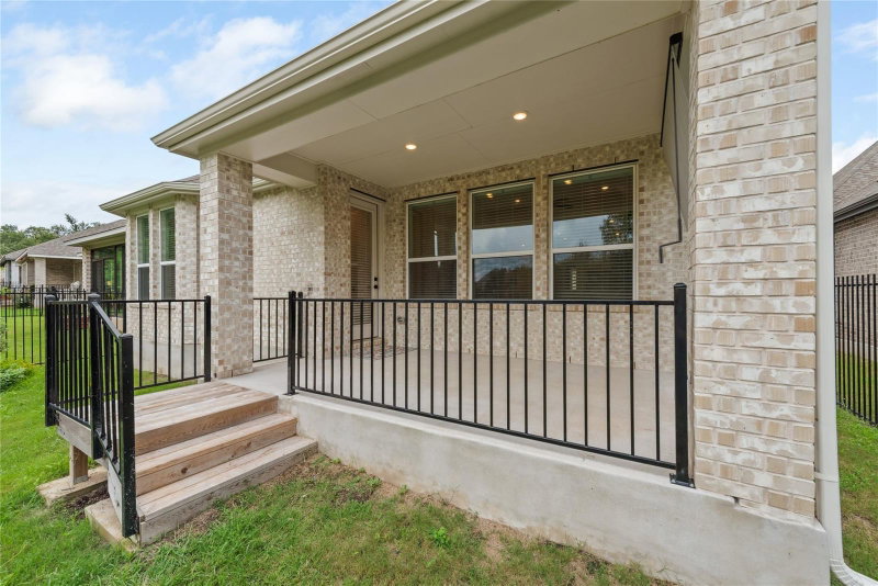 Property photo 28