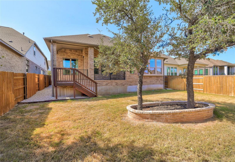 Property photo 32