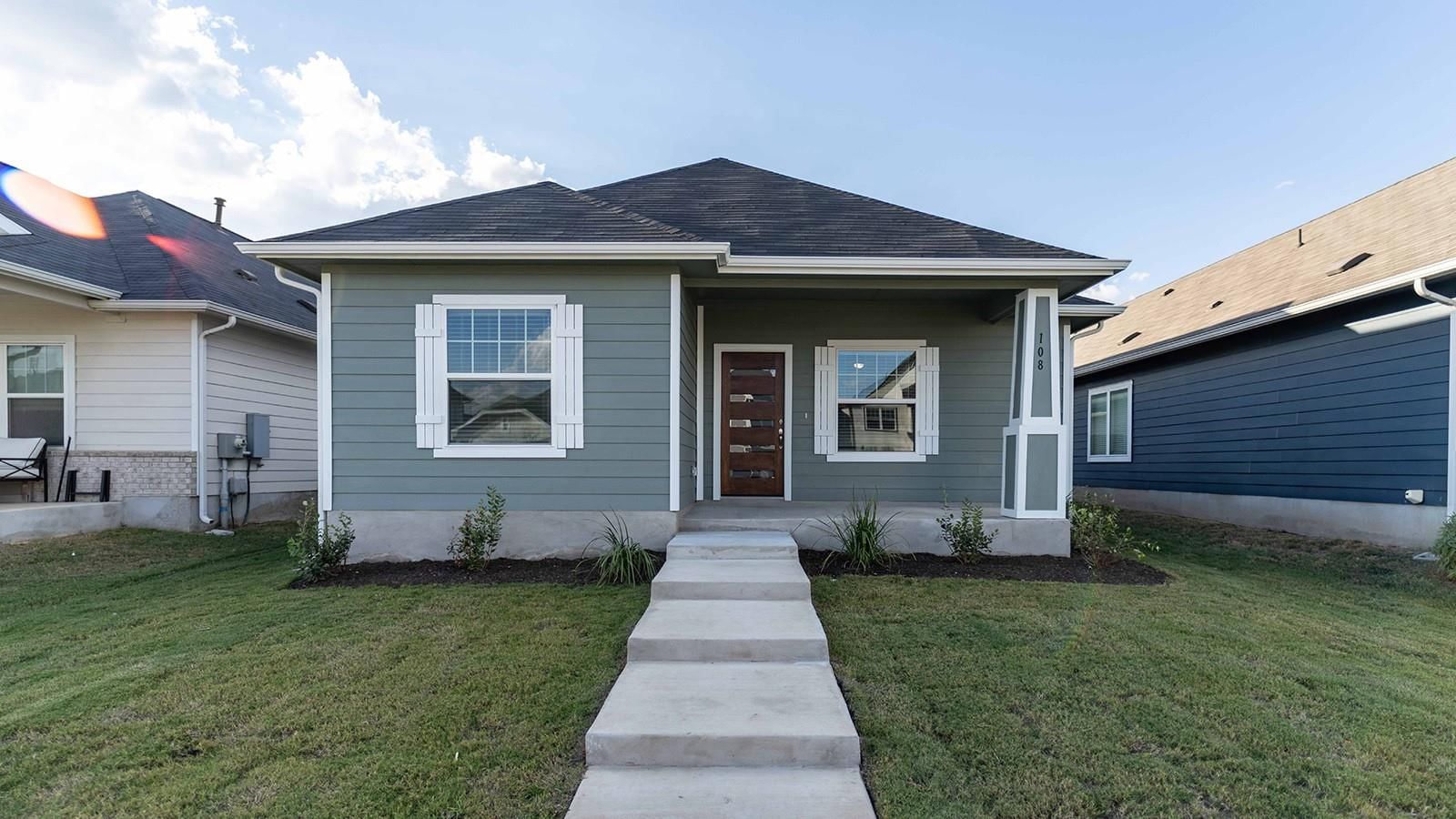 108 Zion DR - Photo 1