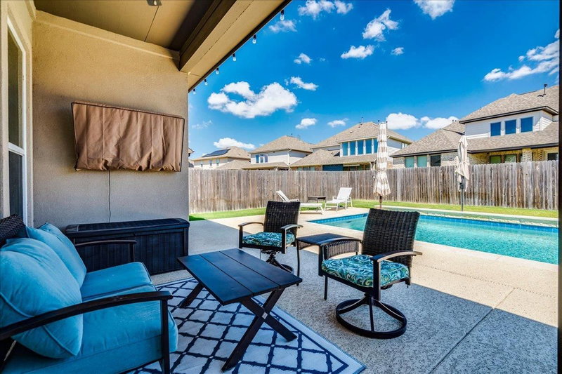 Property photo 28