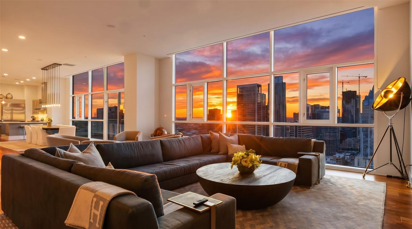 555 5th ST #3022 - Photo 1