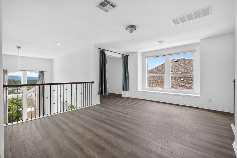 Property photo 30