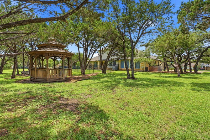 Property photo 34