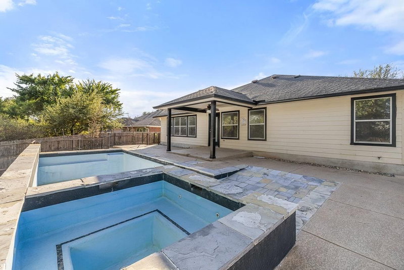 Property photo 36