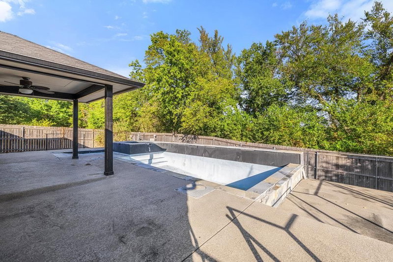 Property photo 38