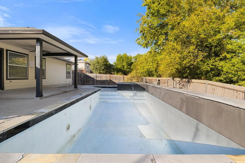 Property photo 40
