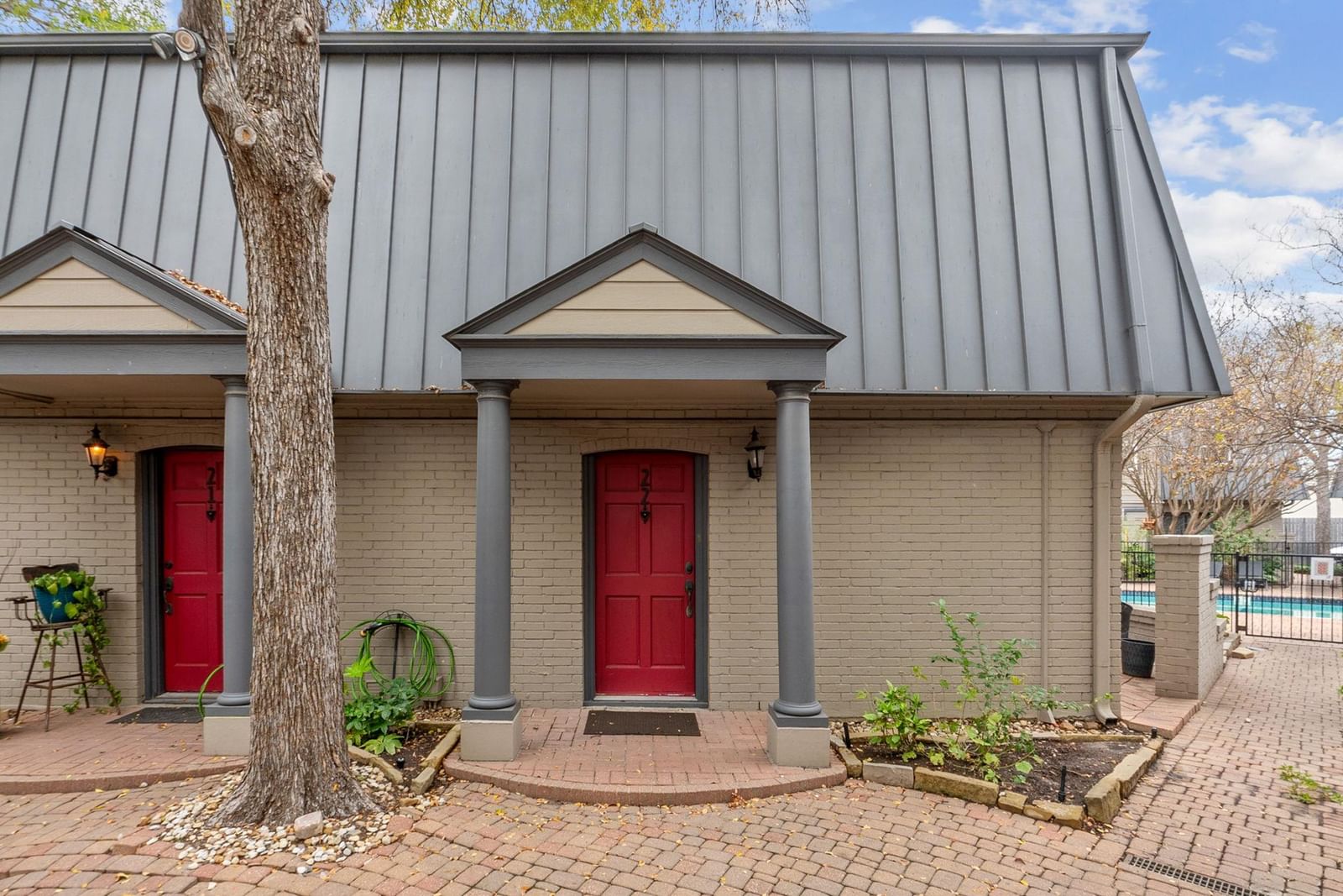2500 Steck Ave #22 - Photo 1