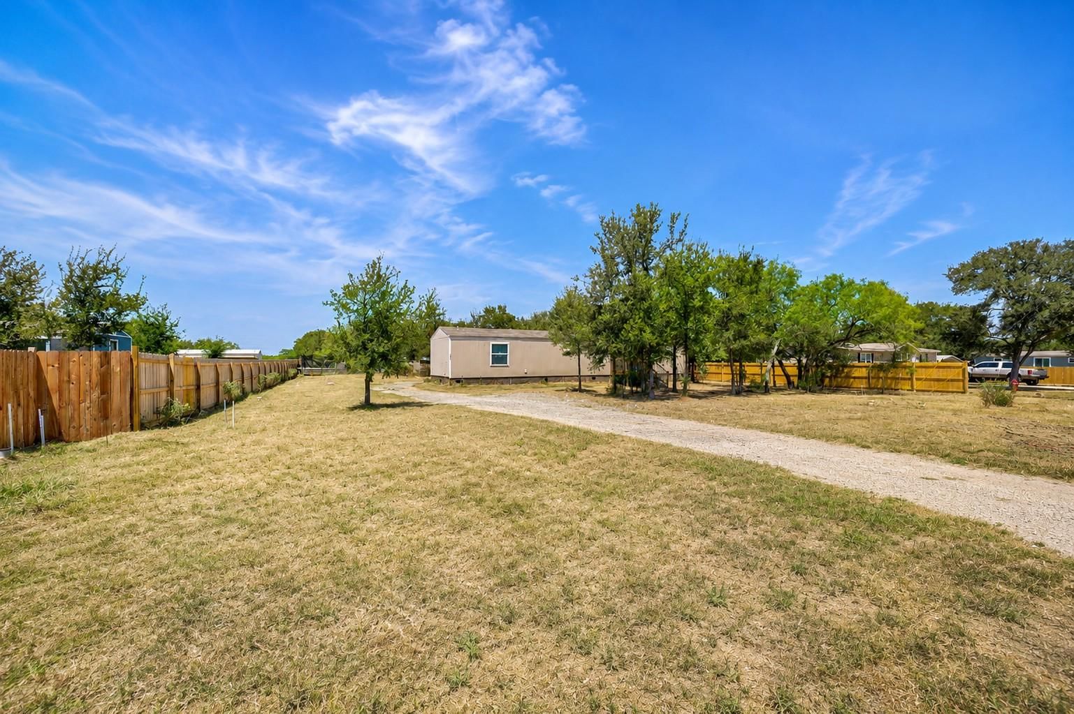 220 Ciervo ST - Photo 1
