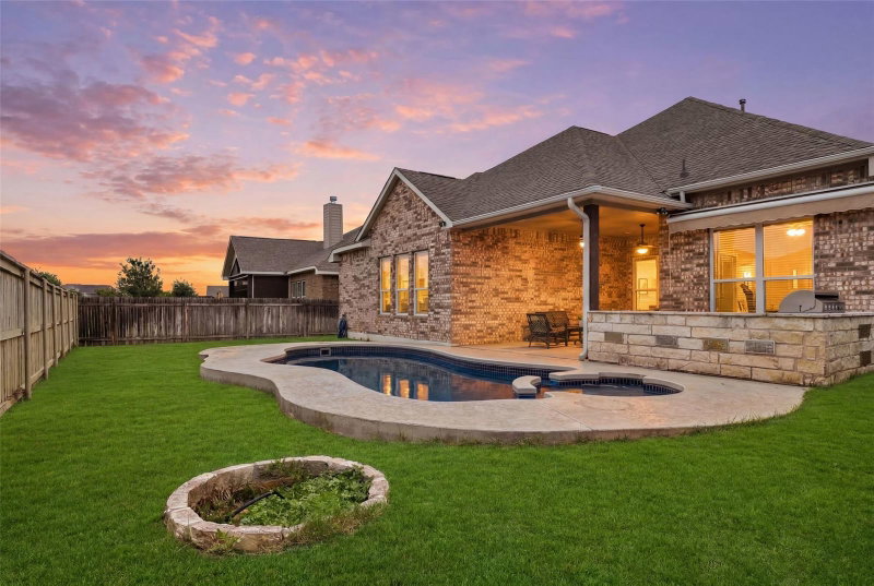 Property photo 40