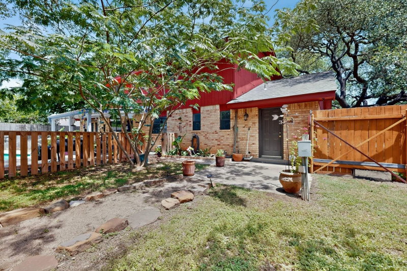 Property photo 31