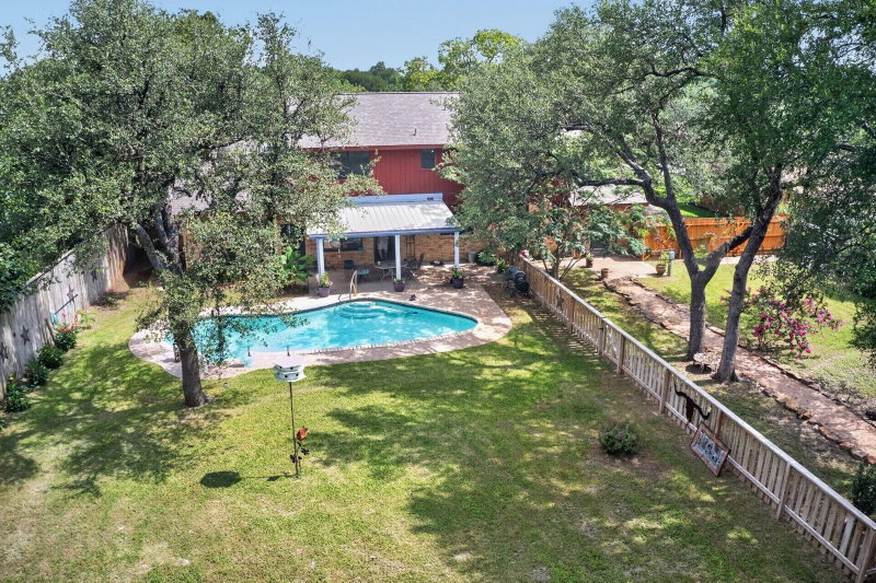 Property photo 32