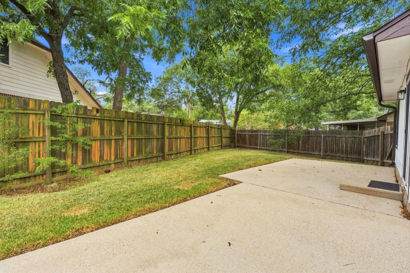 Property photo 35