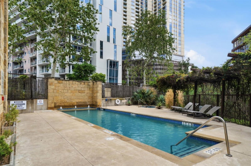 Property photo 32