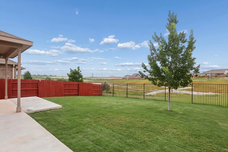 Property photo 24