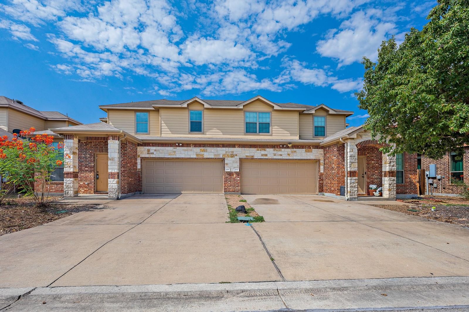 118 Creekside Villa DR - Photo 1